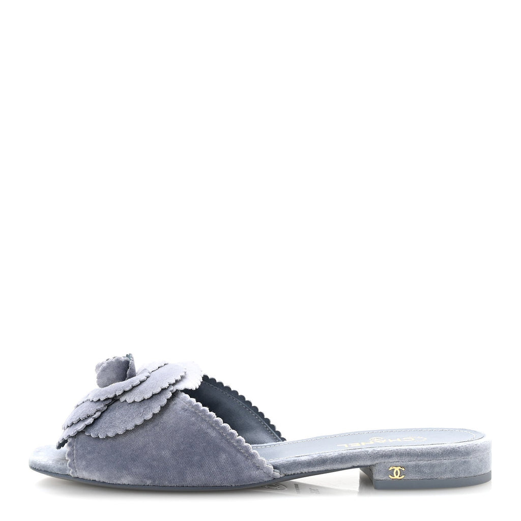 Velvet Pearl Camellia Slide Sandals 36.5 Gray