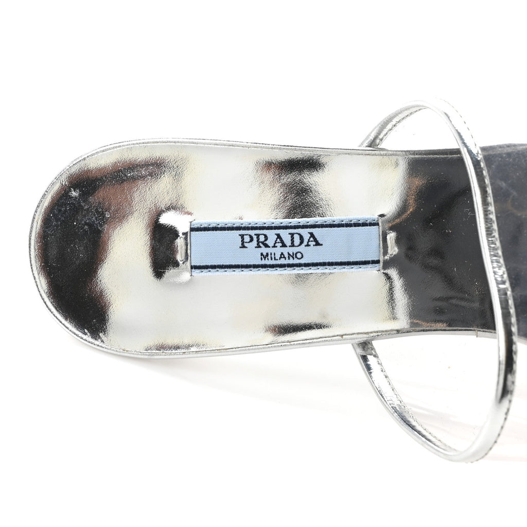 Plexiglass Metallic Calfskin Metal Triangle Logo 75mm Slide Sandals 38 Argento