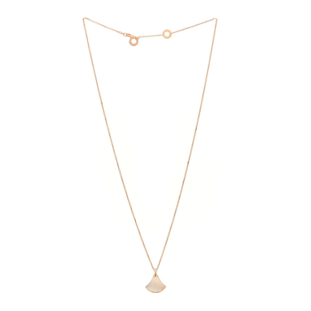 18K Rose Gold Diamond Mother of Pearl Small Divas' Dream Pendant Necklace