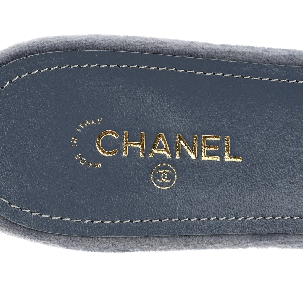 Velvet Pearl Camellia Slide Sandals 36.5 Gray