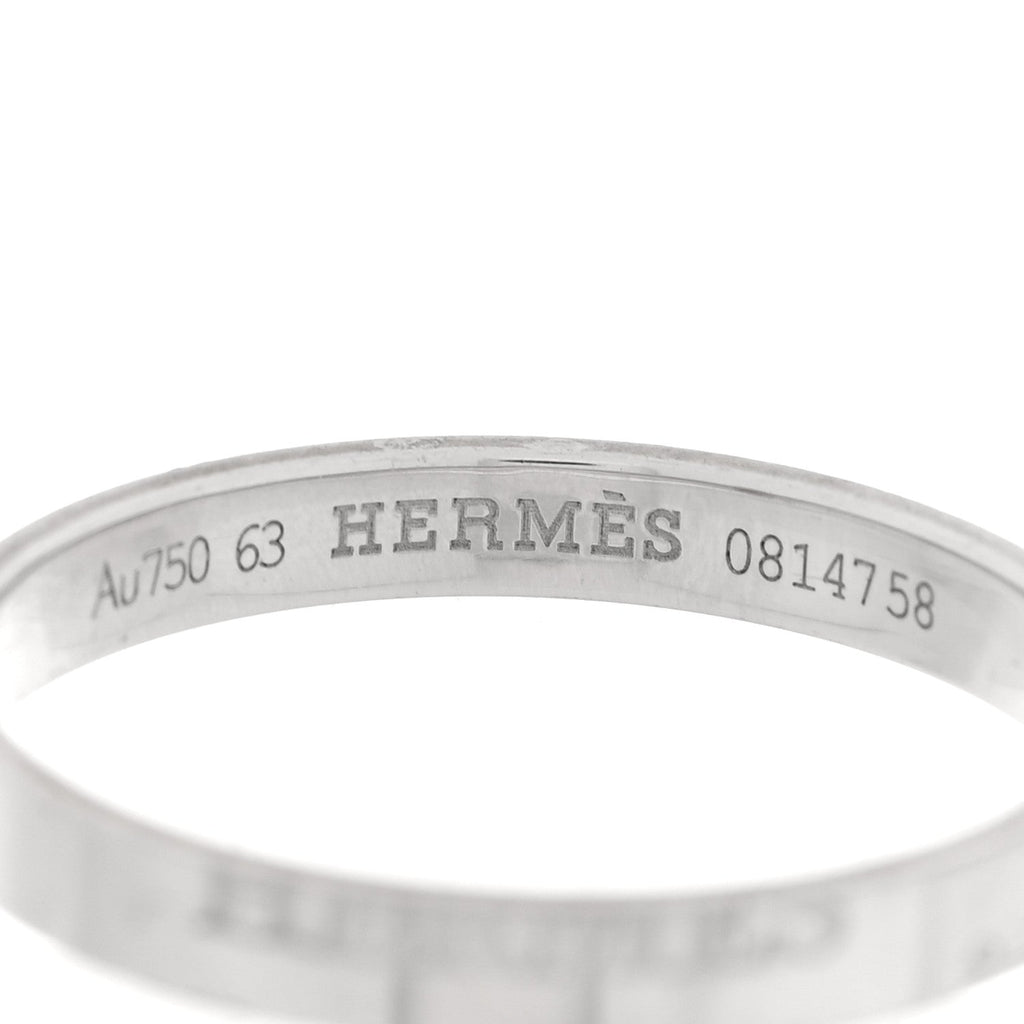 18K White Gold Cartouche Mini Band Ring 63 10.25