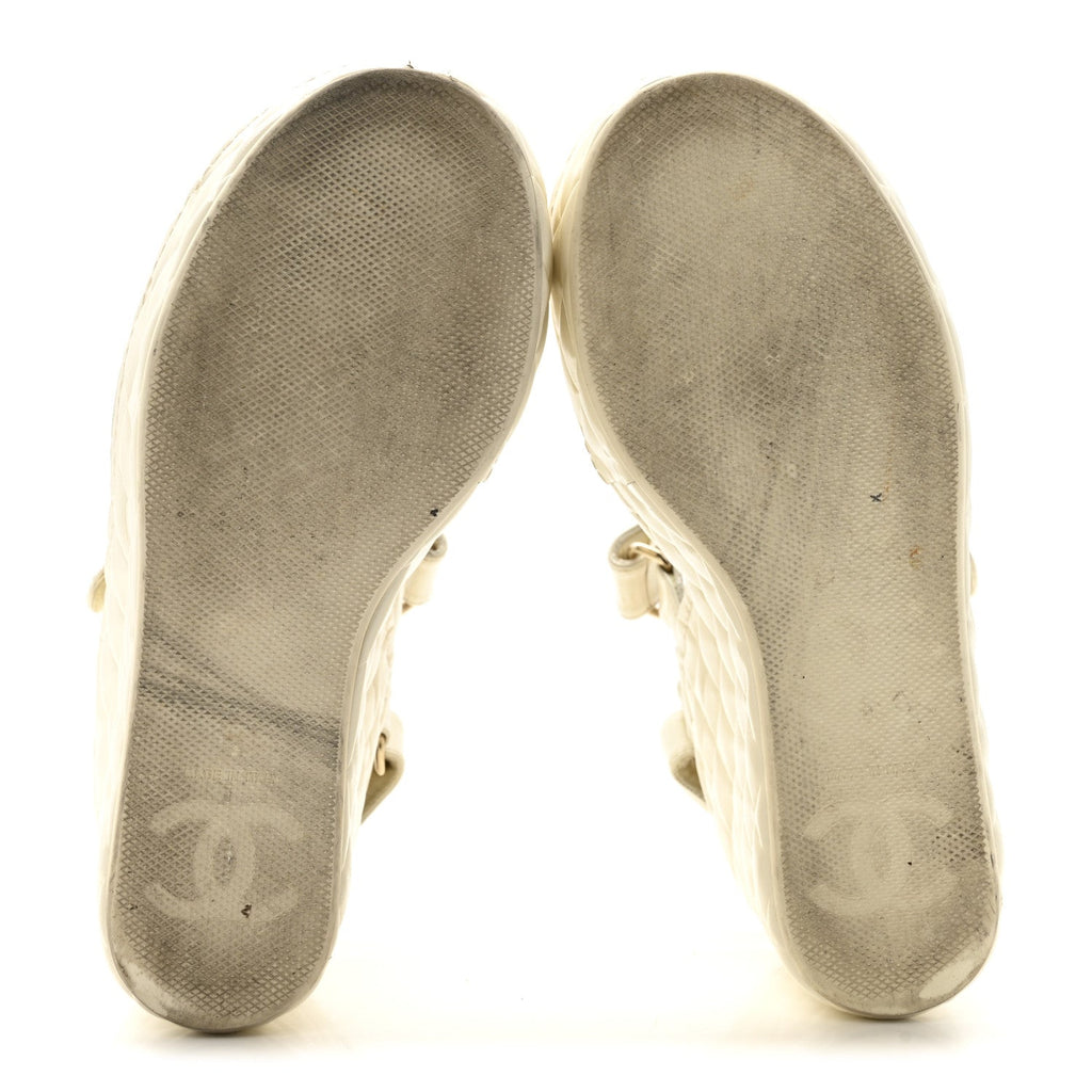 Shiny Calfskin Quilted Wedge Sandals 36 Ivory