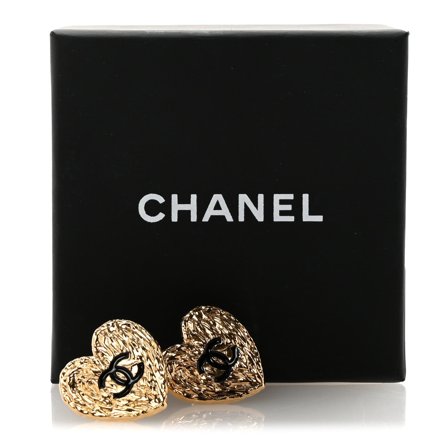 Metal Enamel CC Heart Earrings Gold Black