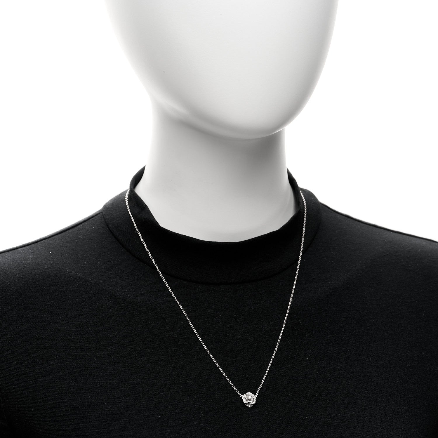 18K White Gold Diamond .23ctw Rose Pendant Necklace