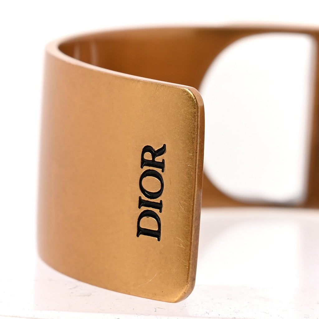 Metal 30 Montaigne Cuff Bracelet Gold