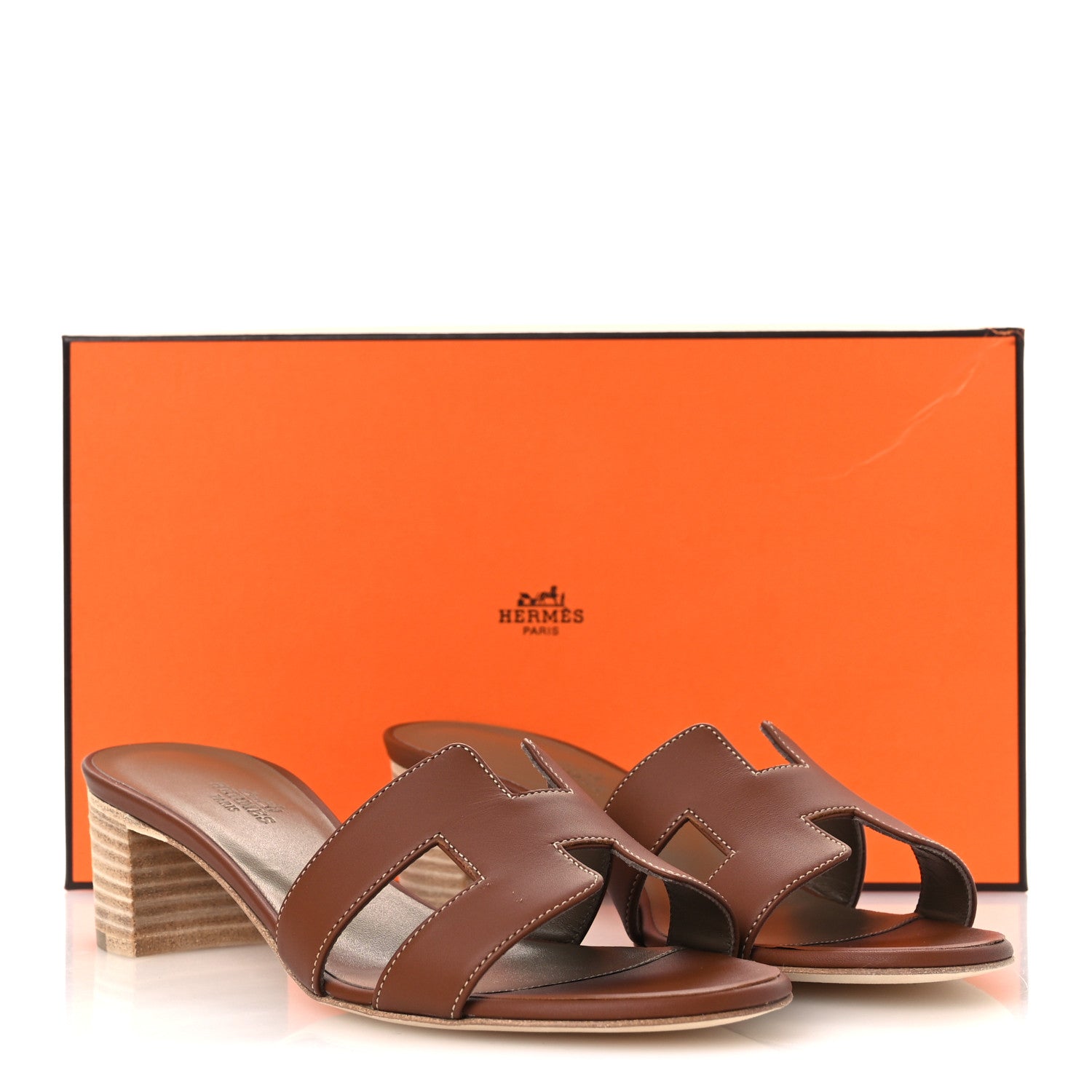 Calfskin Oasis Sandals 37 Gold