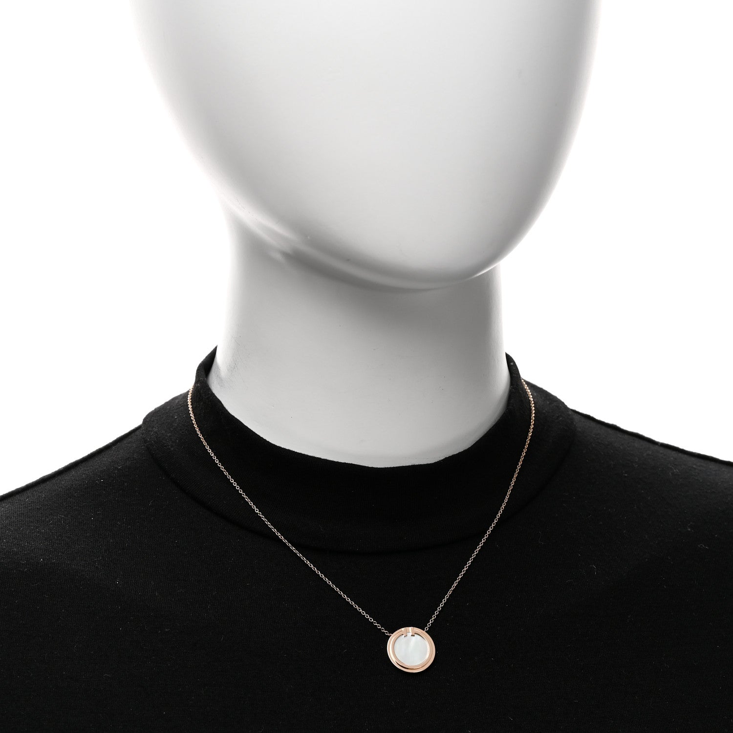 18K Rose Gold Mother of Pearl T Circle Pendant Necklace