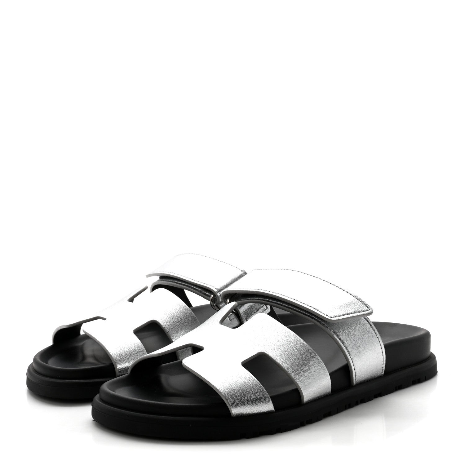 Metallic Goatskin Womens Chypre Sandals 36 Argent