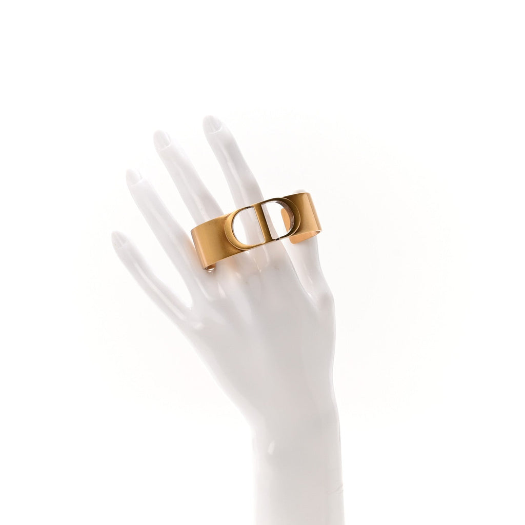 Metal 30 Montaigne Cuff Bracelet Gold