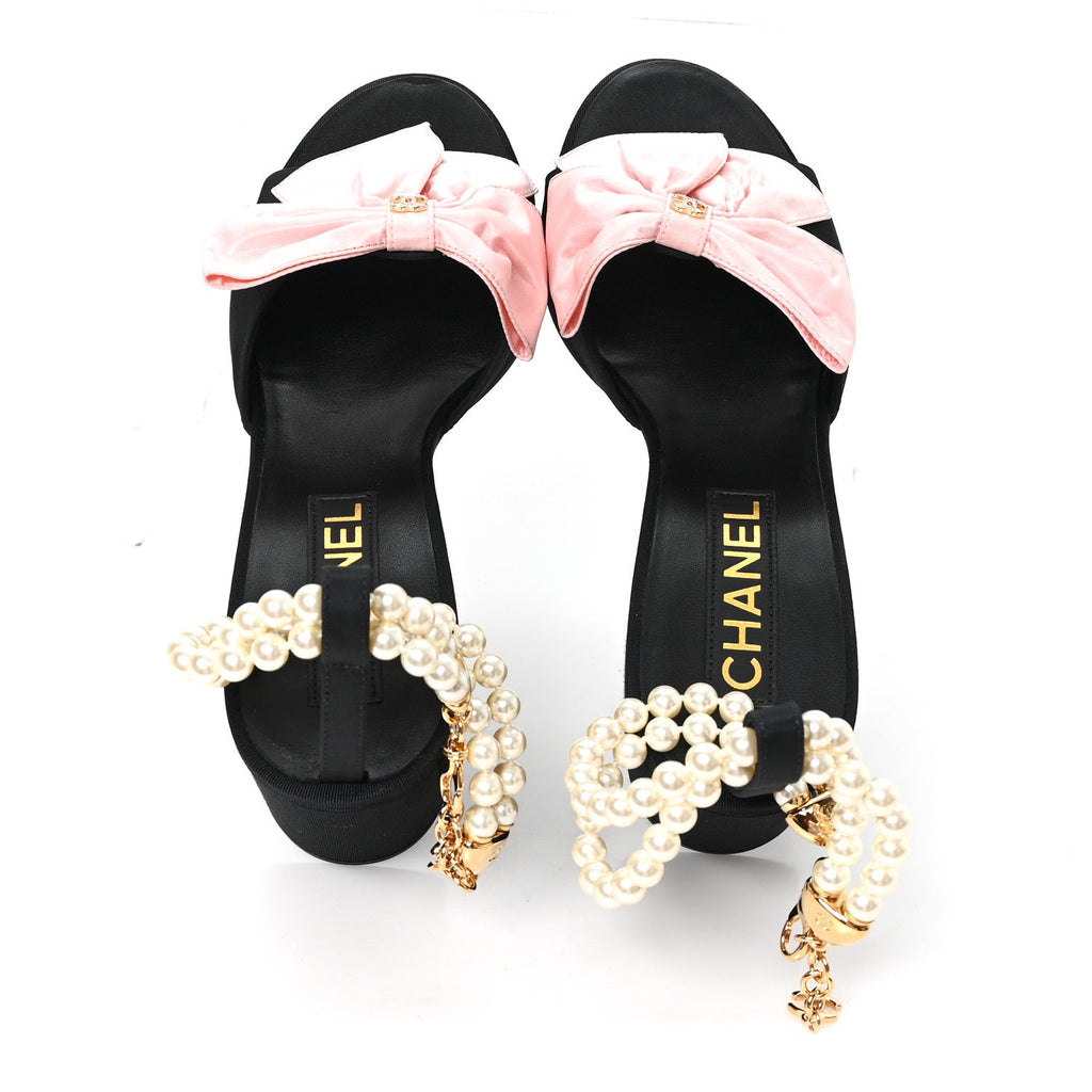 Silk Pearl Ankle Strap Sandals 38 Black Light Pink