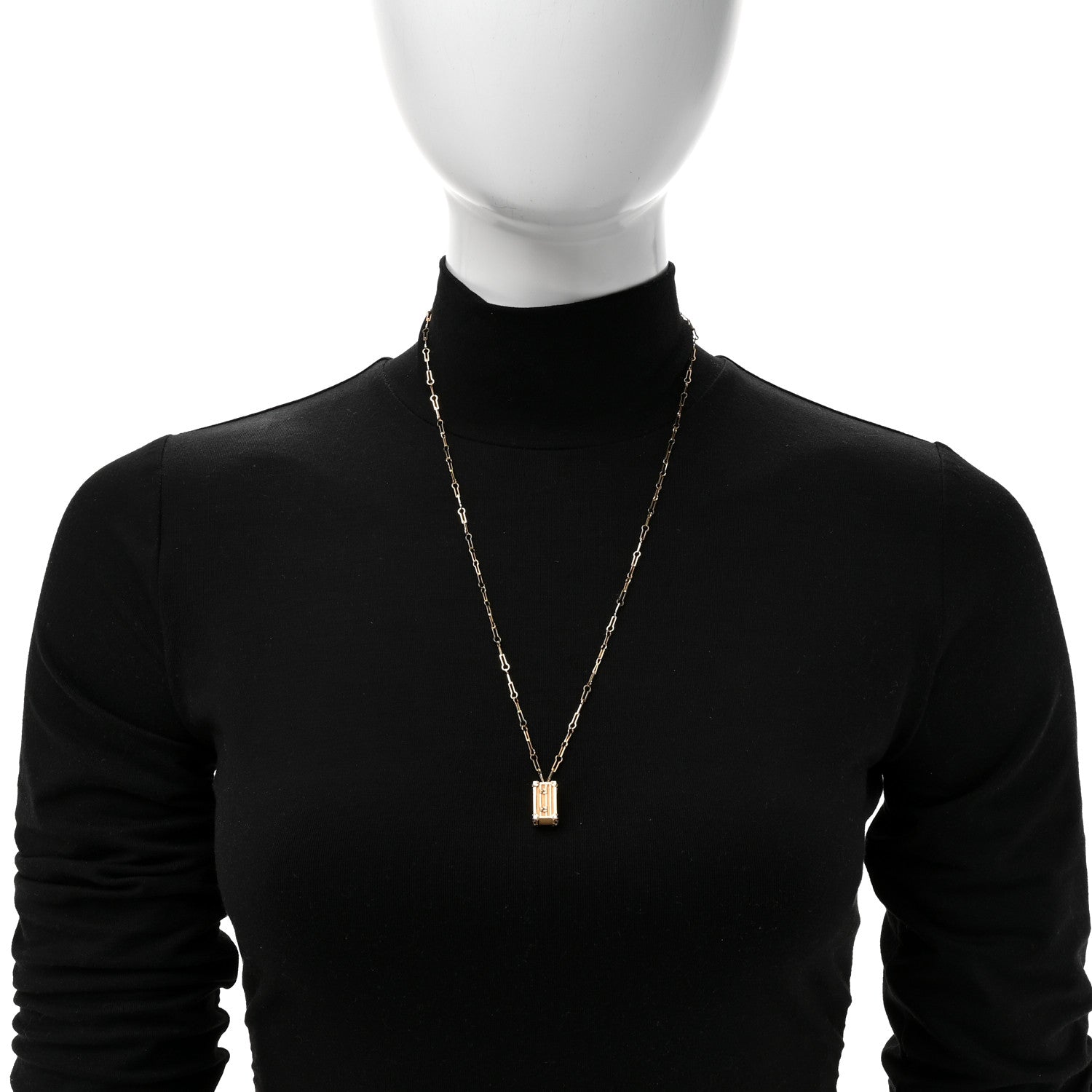 18K Yellow Gold Petite Malle Pendant Necklace