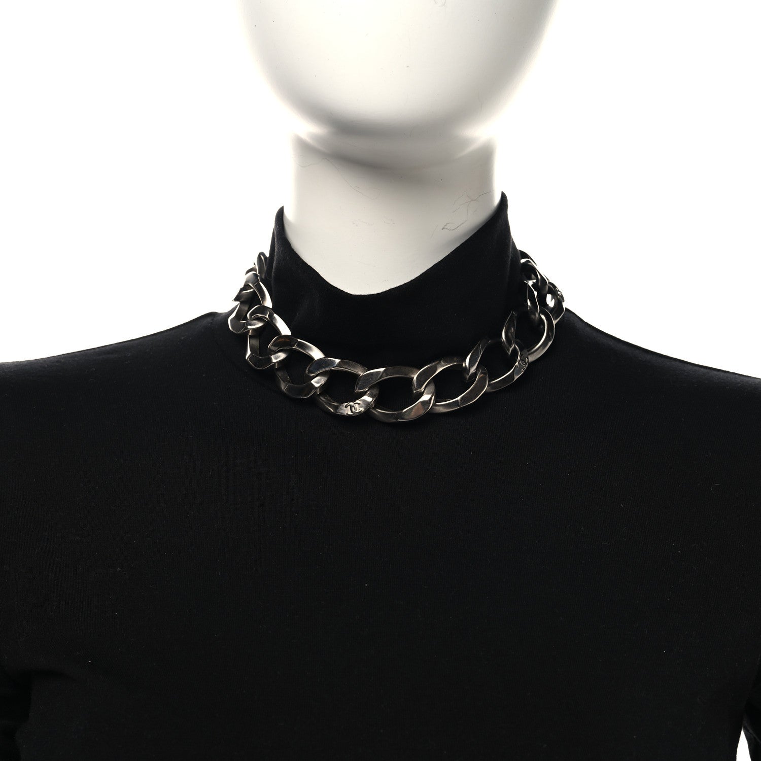 Metal Chain Link CC Choker Necklace Silver