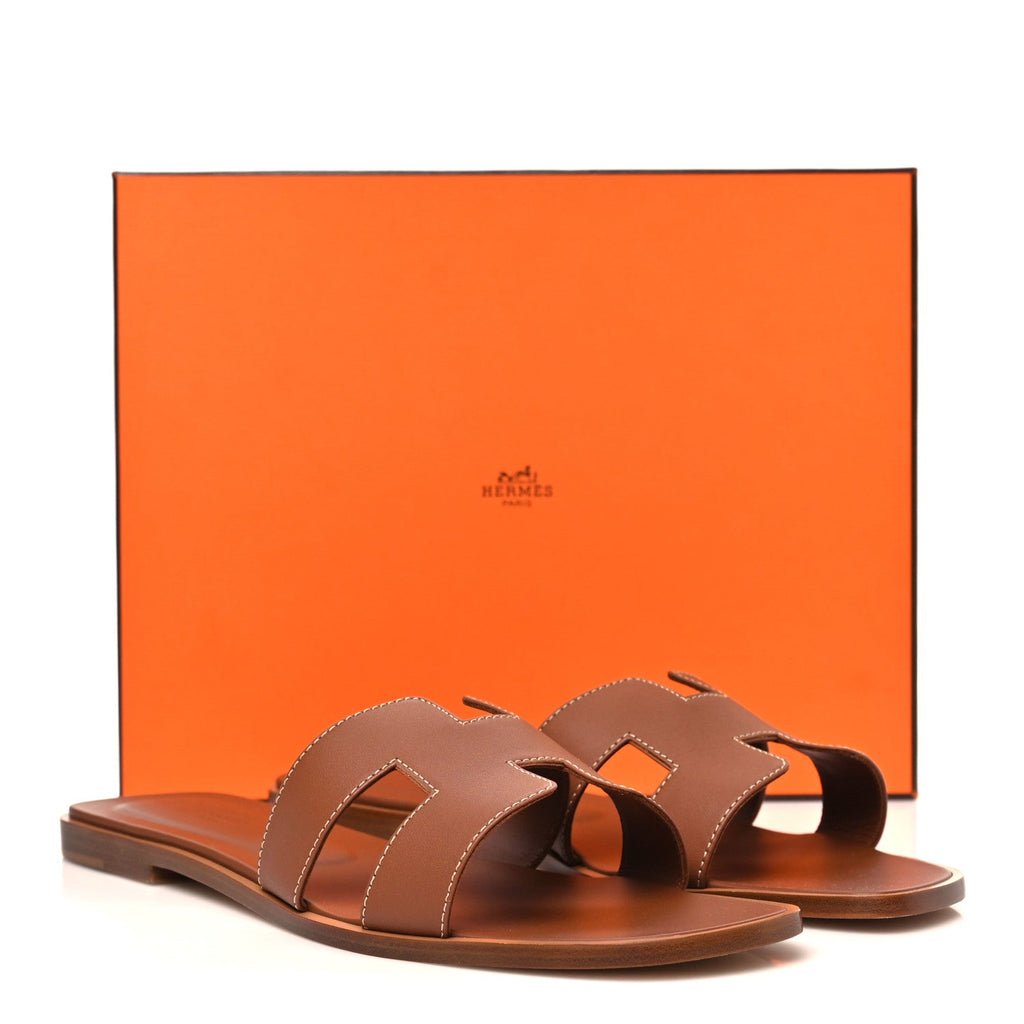 Box Calfskin Oran Sandals 41 Gold