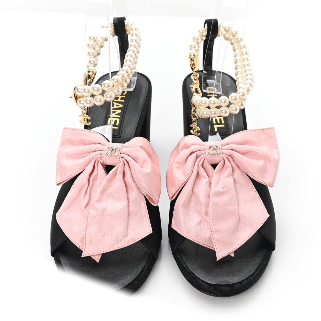 Silk Pearl Ankle Strap Sandals 38 Black Light Pink