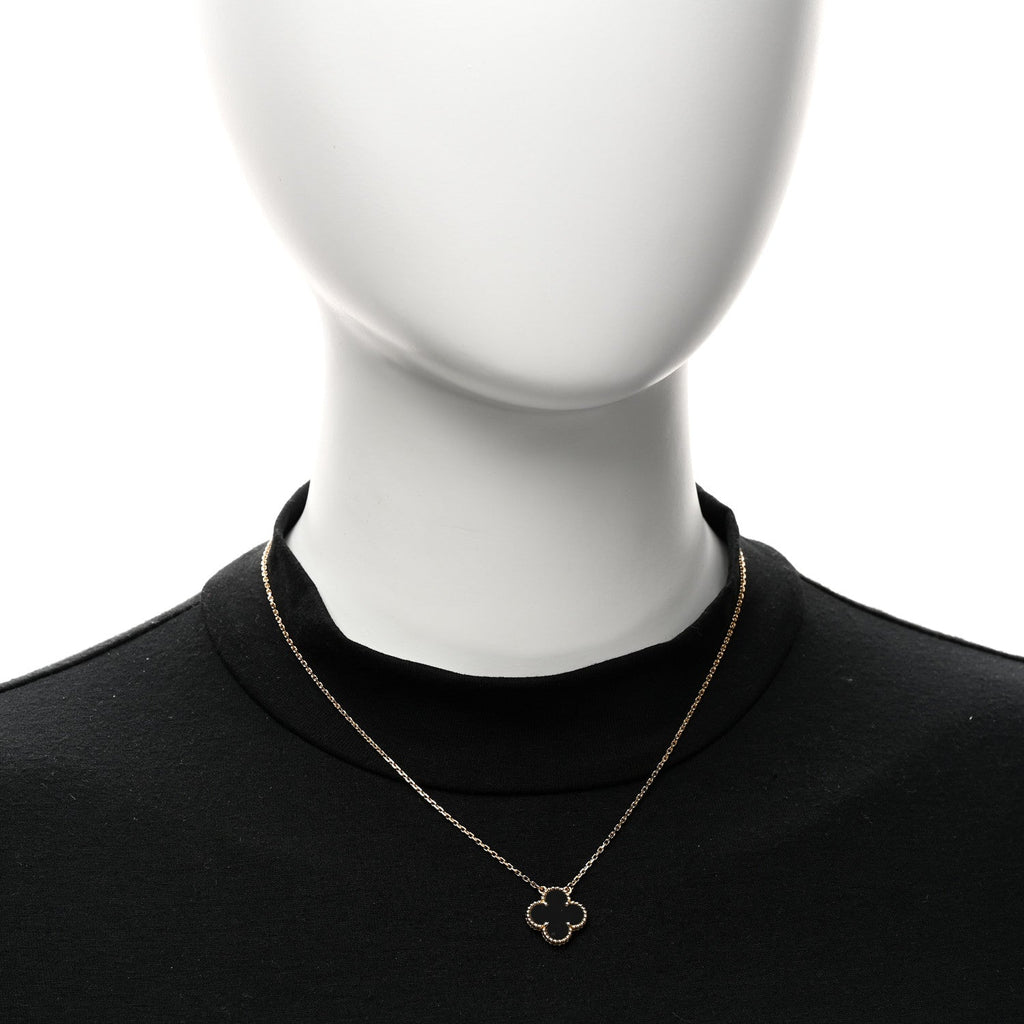 18K Yellow Gold Black Onyx Vintage Alhambra Pendant Necklace