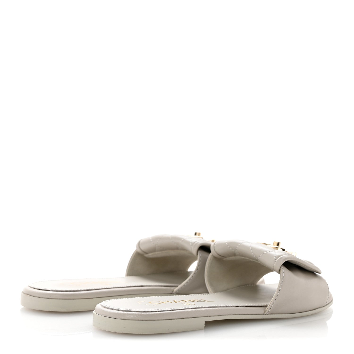 Lambskin Quilted Turnlock Flat Mules 35.5 Light Grey